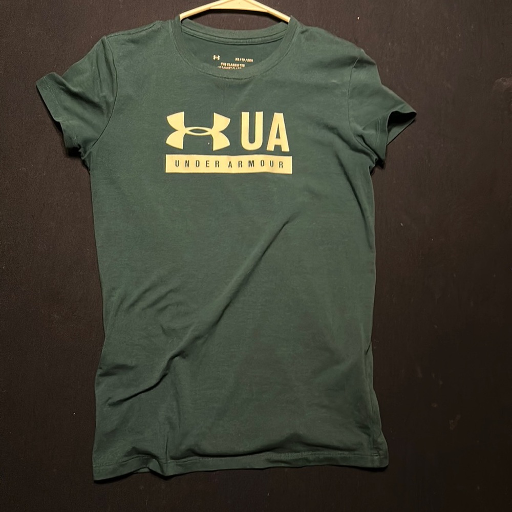 Under armour tee